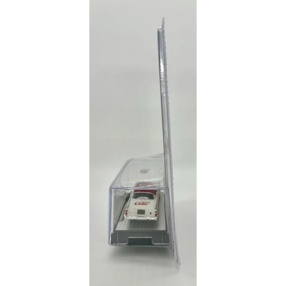 M2 Machines Cherry Coke 1957 Dodge Custom Royal Lancer D500 1:64 NEW